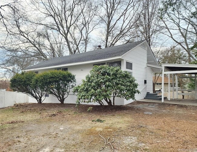 Building Photo - 5 Birch Ct