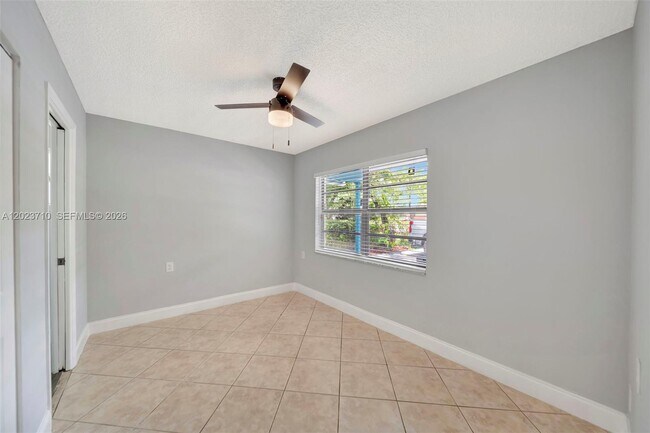 Building Photo - 11640 NW 39th St