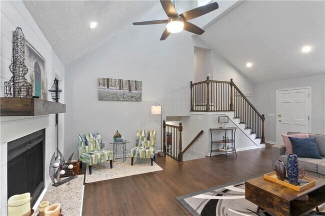 Building Photo - 4186 Nashoba Dr NE