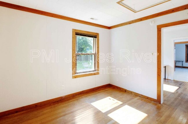 Building Photo - 5006 Caldwell Ave