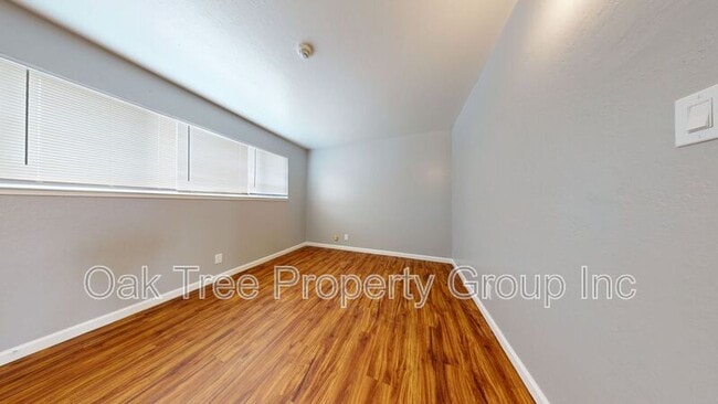 Building Photo - 623 F St