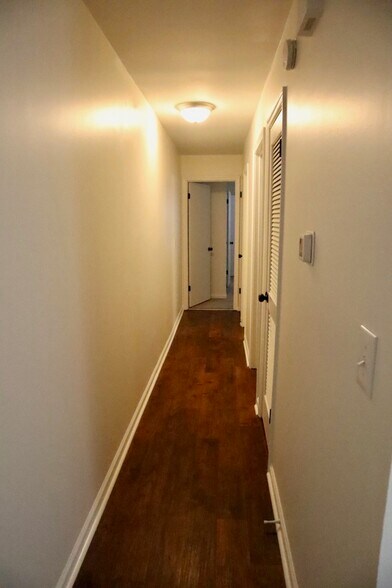 Building Photo - 108 Cedar Grove Dr