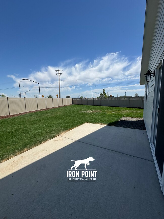 Building Photo - Brand New Home-Never Lived In w/3 car gara...