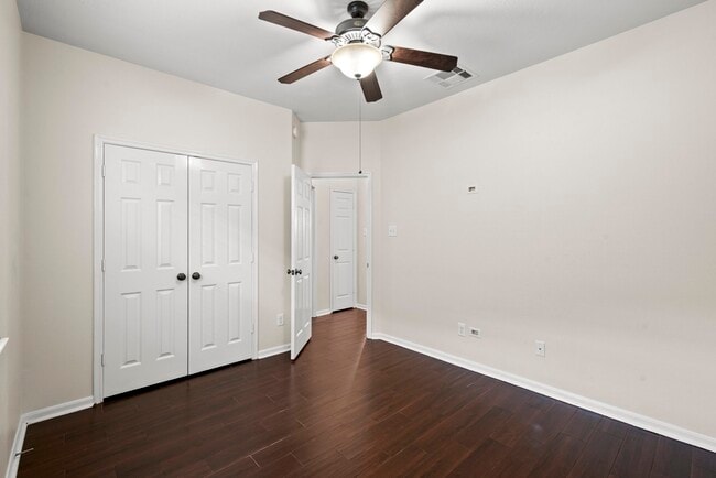 Building Photo - 16710 Jelly Park Stone Dr