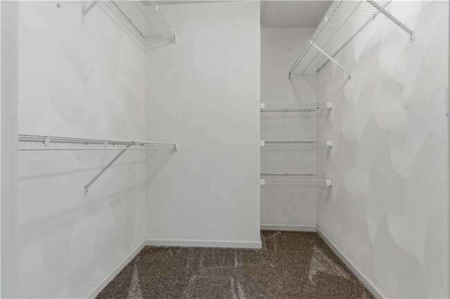 Building Photo - 39 Waterview Dr