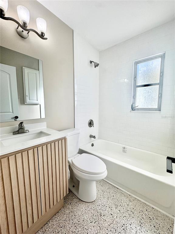 Building Photo - 4528 Floramar Terrace