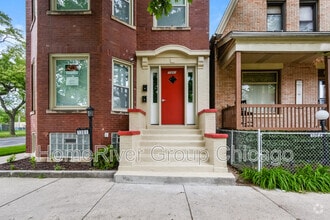 Building Photo - 7301 S Green St