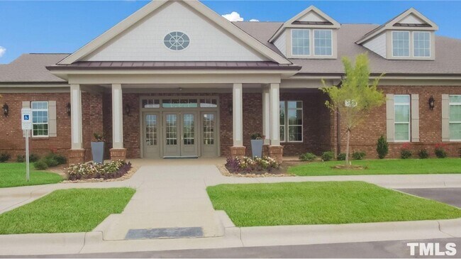 Building Photo - 2407 Chert Ln