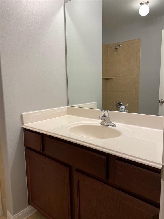 Building Photo - 20506 Humble Brook Dr