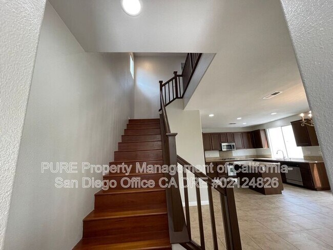 Building Photo - 1644 Moonbeam Ln
