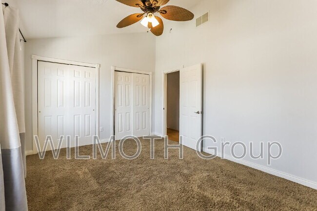 Building Photo - 1026 N New Jersey St