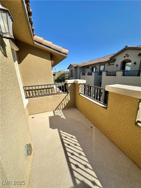 Building Photo - 49 Alamere Falls Dr