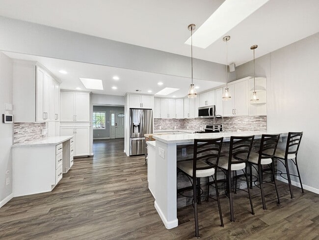 Primary Photo - Beautiful 3BD/2BA House in Clairemont W/ W...