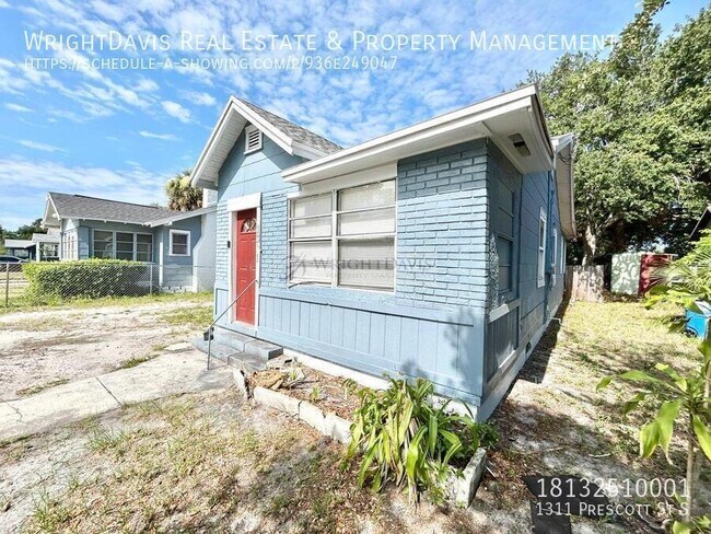 Building Photo - 1311 Prescott St S