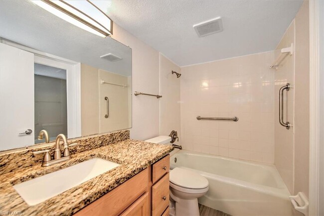 Building Photo - ANNUAL RENTAL - 2 BED/1 BATH IN POINCIANA