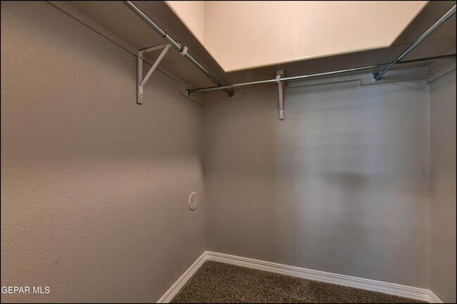 Building Photo - 917 Odle Pl