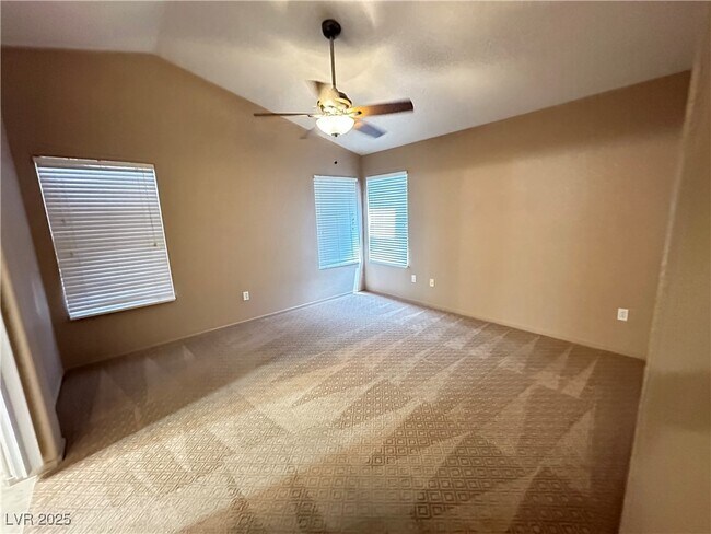Building Photo - 9522 Lavarun Ct