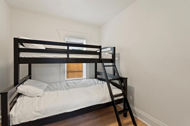3rd Bedroom (bunk beds) - 123 2nd St SE