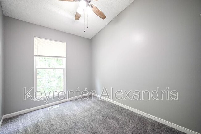 Building Photo - 7107 Tolliver St