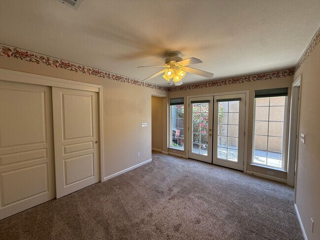 Building Photo - Single story home located in desirable northwest Modesto neighborhood!