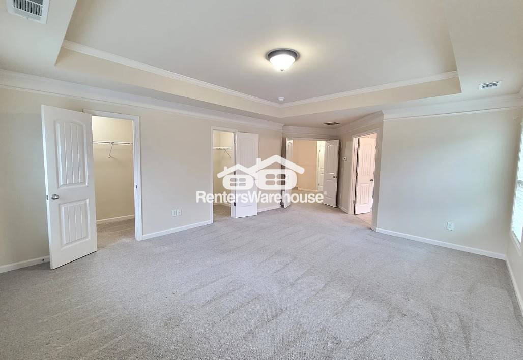 Building Photo - 5301 Cedar Mill Dr