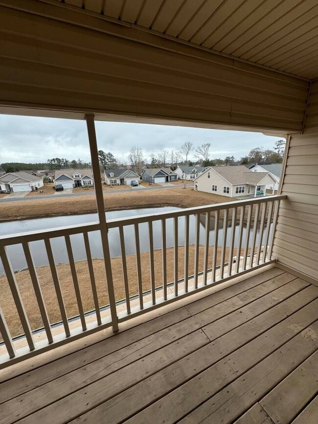 Building Photo - 209 Double Eagle Dr