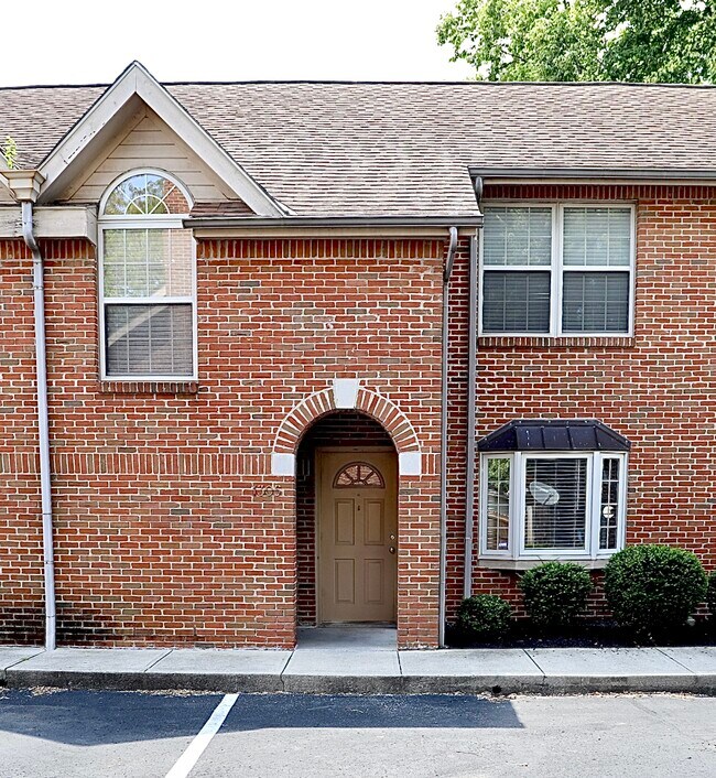 Primary Photo - 1305 Hanford Sq
