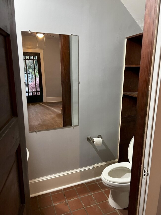 Building Photo - 328 Boyd Ave