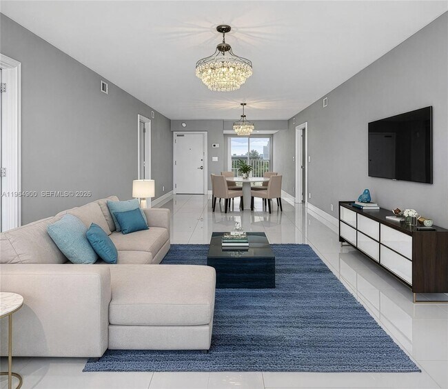 Building Photo - 20379 W Country Club Dr