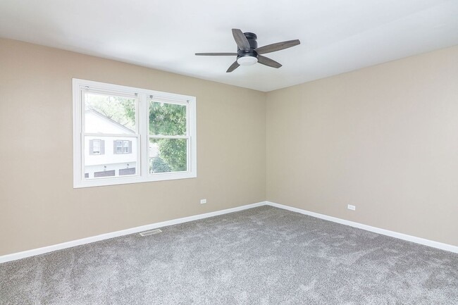Building Photo - 7724 W Douglas Ct