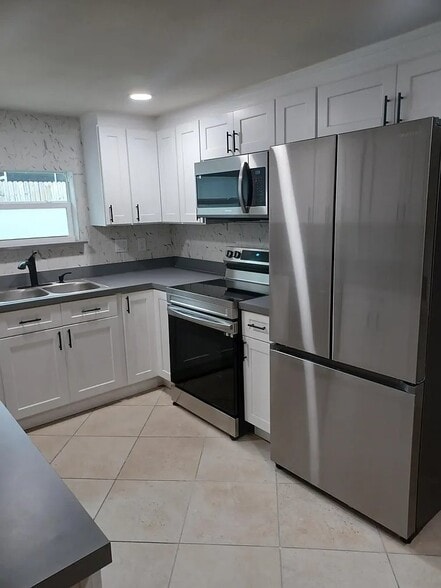 Building Photo - 3138 Honeymoon Ln