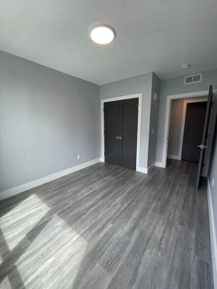 Building Photo - 367 Western Ave