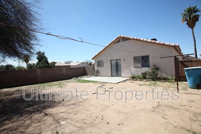 Building Photo - 4705 N 84th Dr