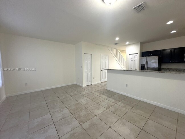 Building Photo - 11544 SW 151 Ave