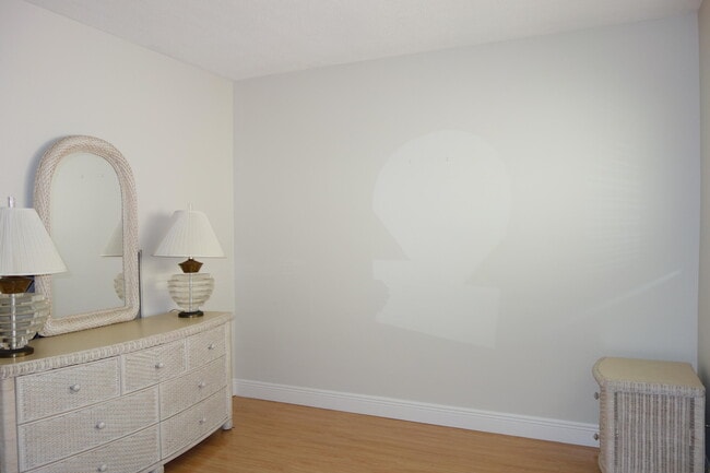 Building Photo - 2020 Terra Mar Dr