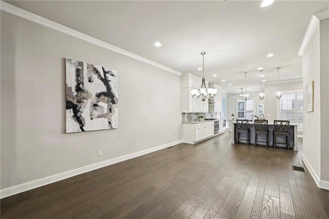 Building Photo - 355 Cricket Ln