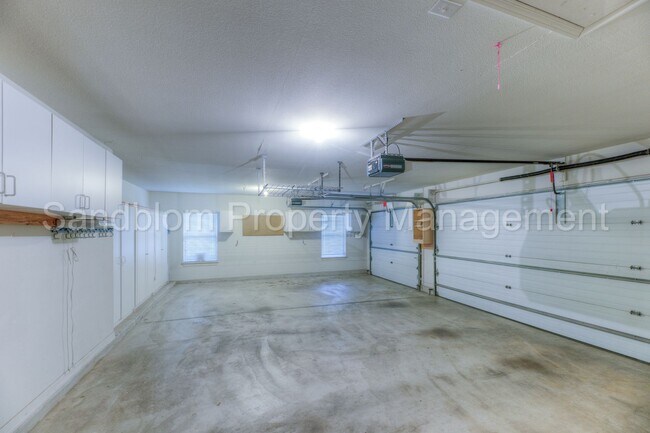 Building Photo - For Lease | Broken Arrow | Available Now!