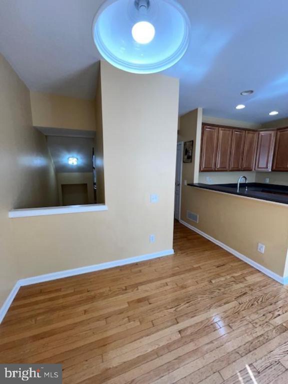 Building Photo - 1914 Cavalier Ln