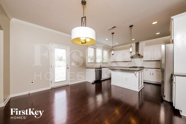 Building Photo - 1691 Pinnacle Oaks Dr