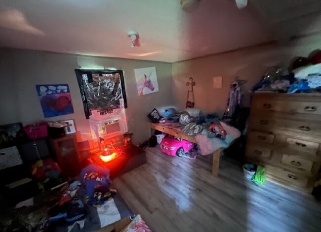 Building Photo - 216 Aztec Way