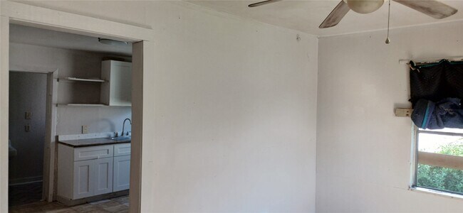 Primary Photo - 6717 Avenue H