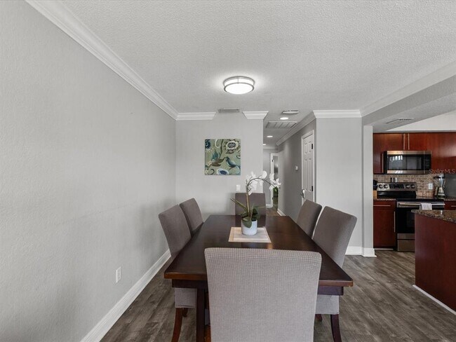 Building Photo - 185 Brightwater Dr