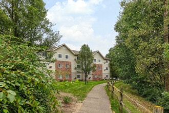 Building Photo - The Reserve at Lakeside