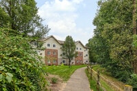 Building Photo - The Reserve at Lakeside