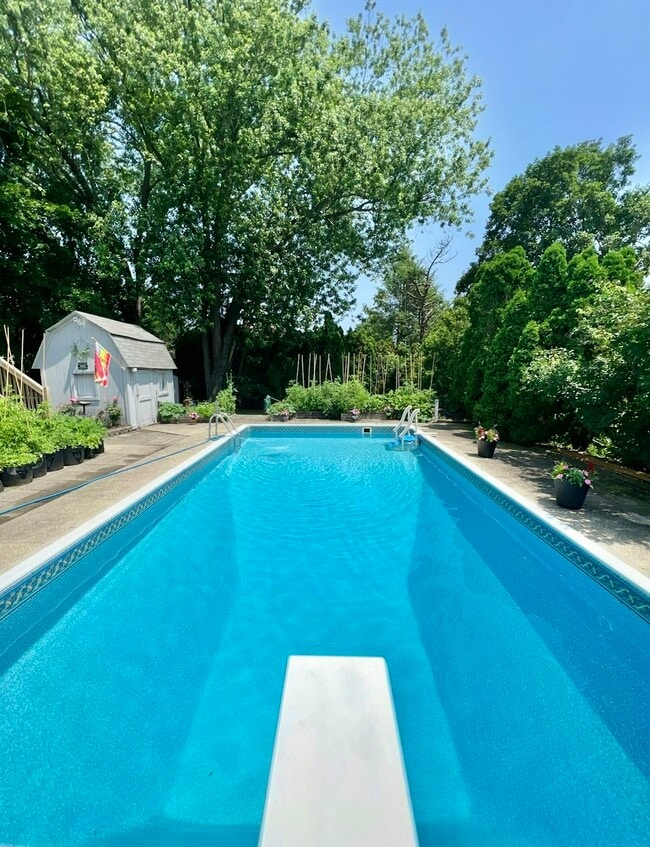 Building Photo - 40 Duane St