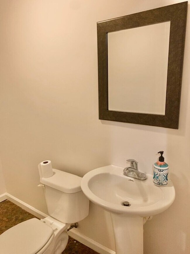 Building Photo - 18122 Truffle Ln