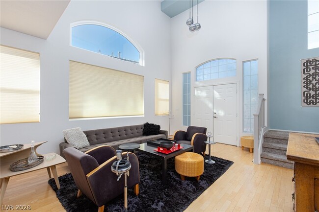 Building Photo - 256 Horizon Pointe Cir