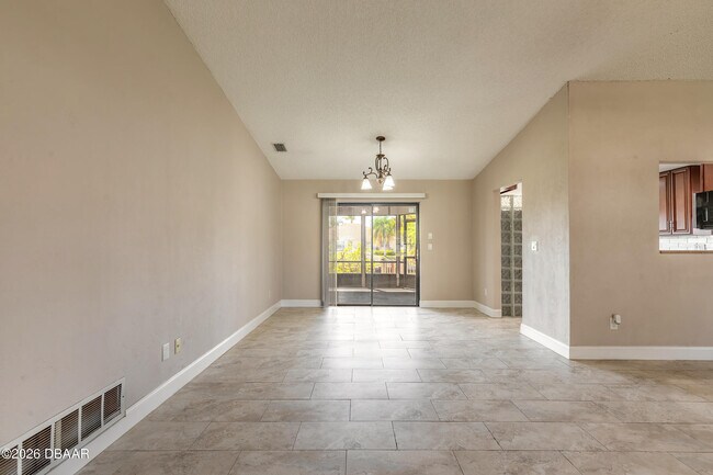 Building Photo - 10 Cormorant Ct