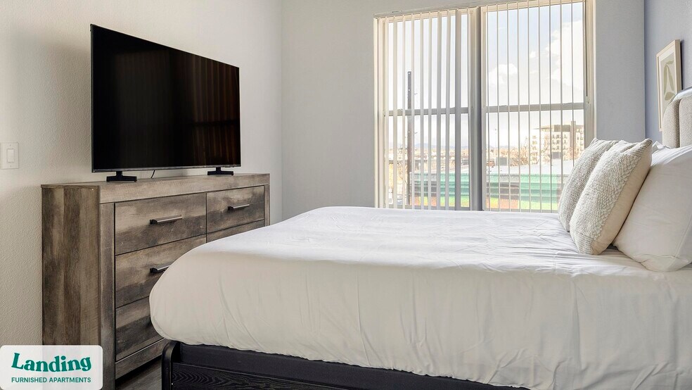 Building Photo - 1451 24th St