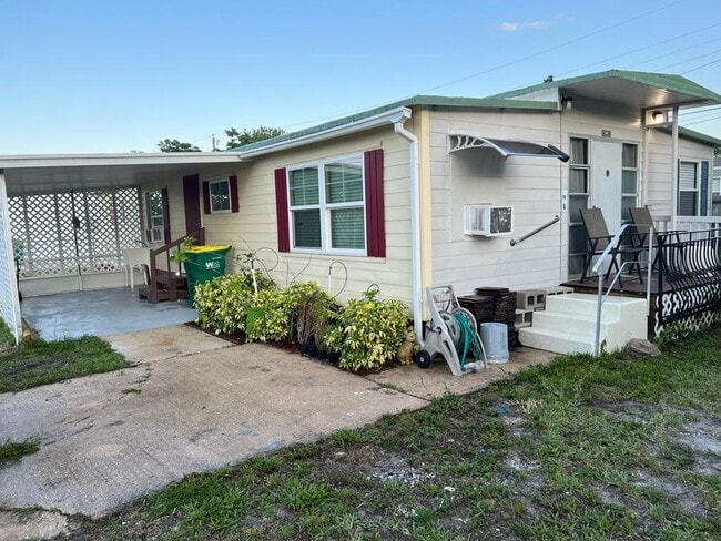 Building Photo - 3123 Brockett Rd